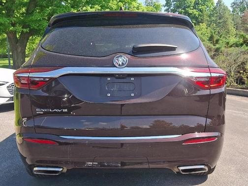 Rich Garnet Metallic 2020 Buick Enclave Avenir