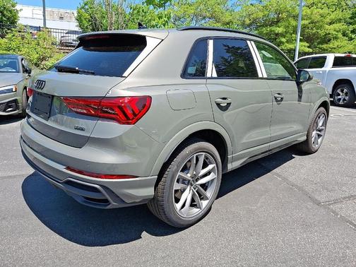 2025 Audi Q3 45 S line Premium