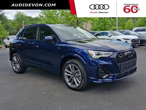 Navarra Blue Metallic 2025 Audi Q3 45 S line Premium