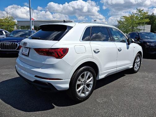 2021 Audi Q3 45 S line Premium