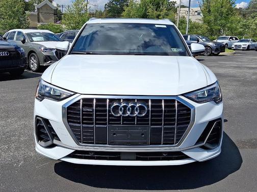 2021 Audi Q3 45 S line Premium