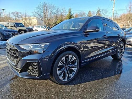 2025 Audi Q8 Prestige