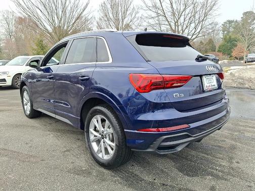 2025 Audi Q3 45 S line Premium