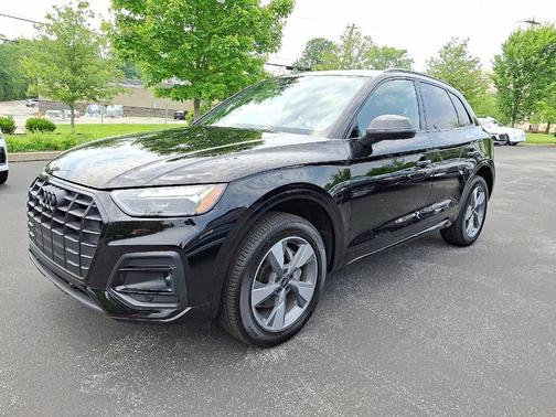 2025 Audi Q5 40 Premium