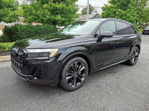 2025 Audi Q7 55 Prestige