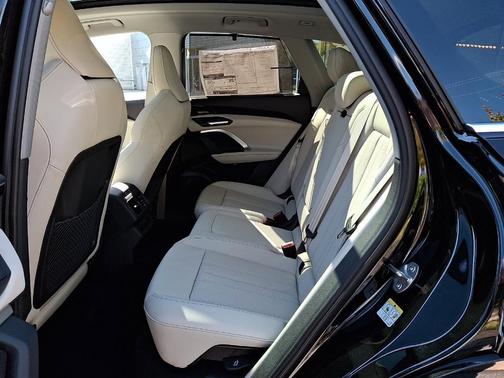 2025 Audi Q5 2.0T quattro Premium