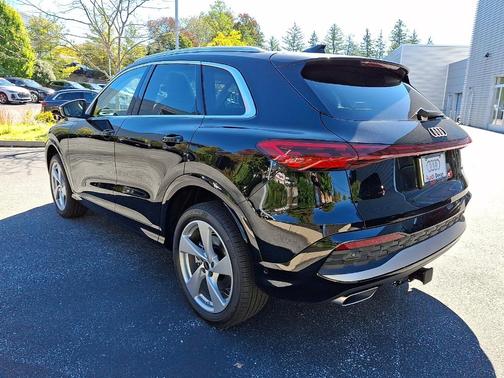2025 Audi Q5 2.0T quattro Premium