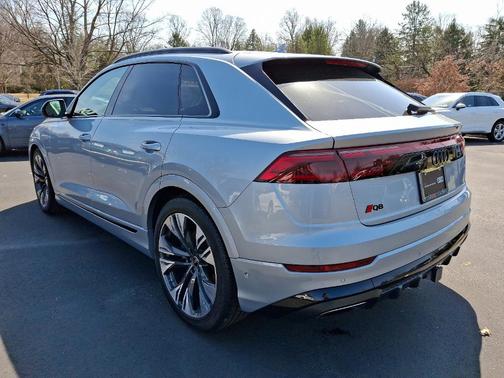 2024 Audi Q8 55 Prestige