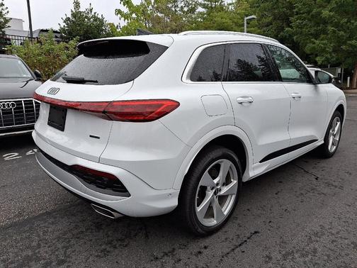 2025 Audi Q5 2.0T quattro Premium