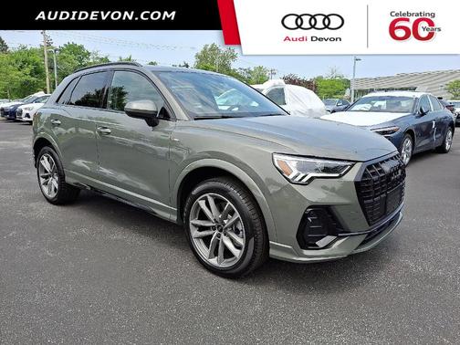 2024 Audi Q3 45 S line Premium