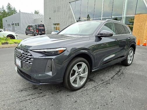 2025 Audi Q5 2.0T quattro Premium