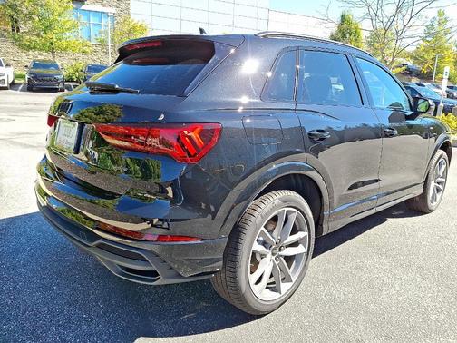 2025 Audi Q3 45 S line Premium