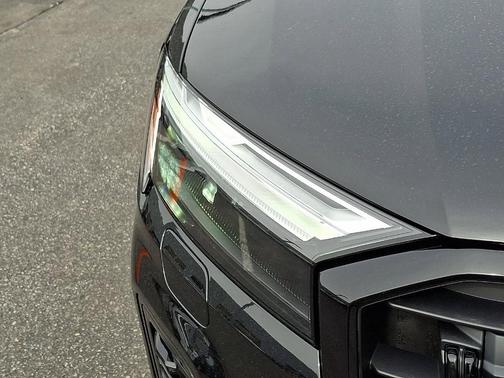 2026 Audi Q7 55 Premium