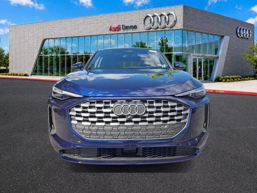 Navarra Blue Metallic 2025 Audi Q5 2.0T quattro Premium