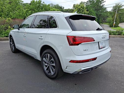 2024 Audi Q5 45 S line quattro Premium