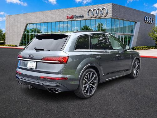 Daytona Gray Pearl Effect 2021 Audi SQ7 4.0T Premium Plus