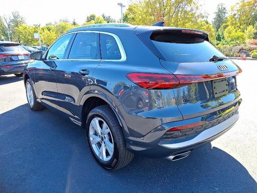 2025 Audi Q5 2.0T quattro Premium