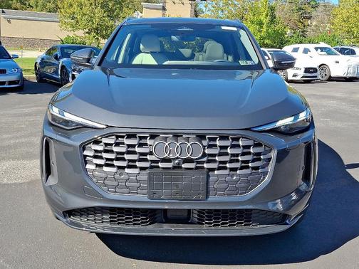 2025 Audi Q5 2.0T quattro Premium