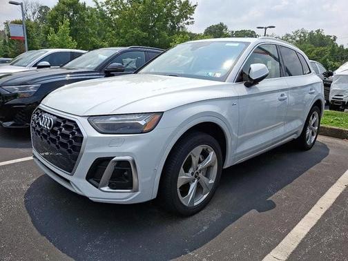 2023 Audi Q5 45 S line Prestige