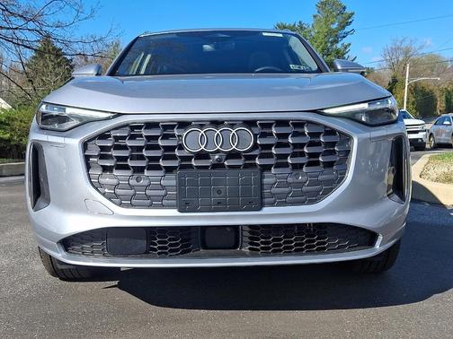 2025 Audi Q5 2.0T quattro Premium