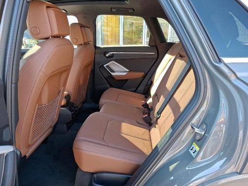 2025 Audi Q3 45 S line Premium