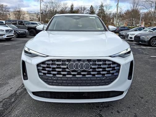 2025 Audi Q5 2.0T quattro Premium