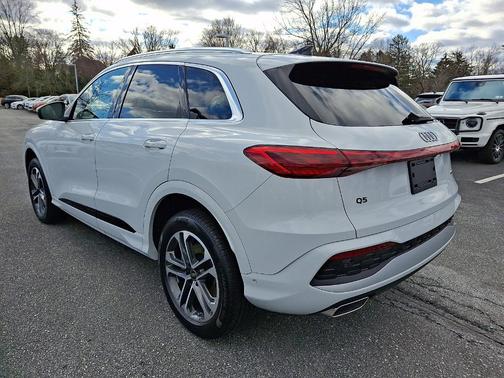 2025 Audi Q5 2.0T quattro Premium