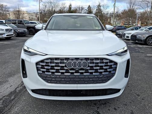 2025 Audi Q5 2.0T quattro Premium