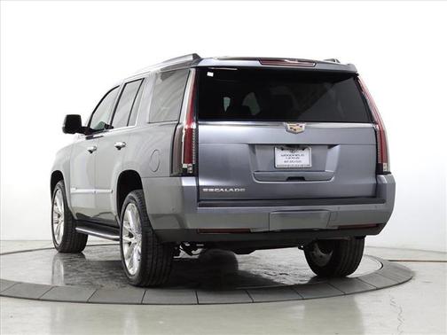 2020 Cadillac Escalade Luxury