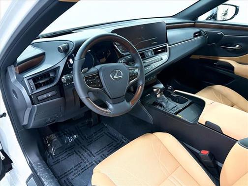 2025 Lexus ES 350 Ultra Luxury