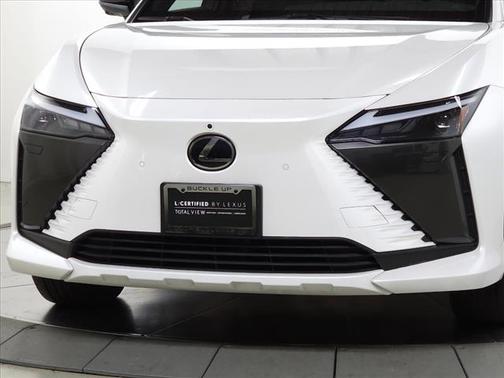 2023 Lexus RZ 450e Luxury