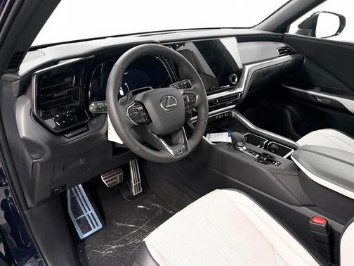 2026 Lexus TX 500h F SPORT Premium