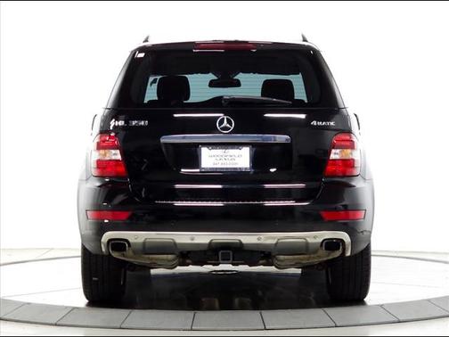 2011 Mercedes-Benz M-Class 4MATIC