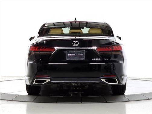 2022 Lexus LS 500 Base