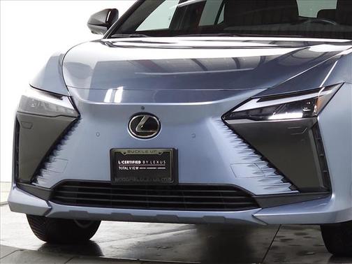 2023 Lexus RZ 450e Luxury