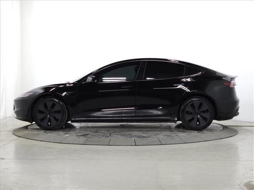 2024 Tesla Model 3 Long Range