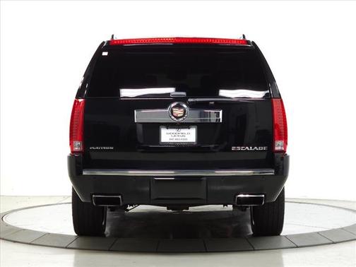 2014 Cadillac Escalade ESV Platinum Edition