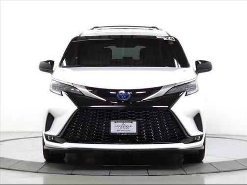 2024 Toyota Sienna XSE 7 Passenger