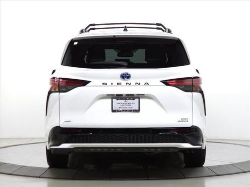 2024 Toyota Sienna XSE 7 Passenger