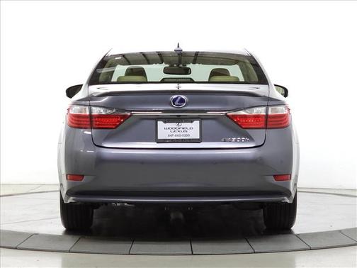 2014 Lexus ES 300h Base