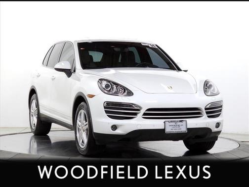 2014 Porsche Cayenne Platinum Edition