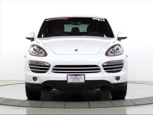 2014 Porsche Cayenne Platinum Edition