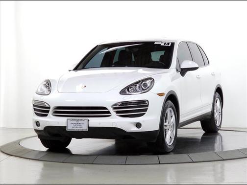 2014 Porsche Cayenne Platinum Edition