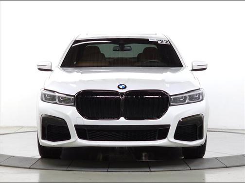 2022 BMW 750 i xDrive