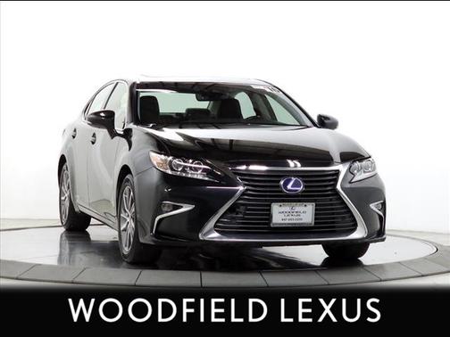 2016 Lexus ES 300h Base