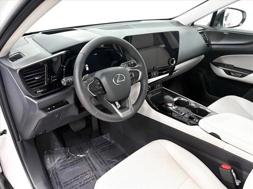 2025 Lexus NX 350h Luxury