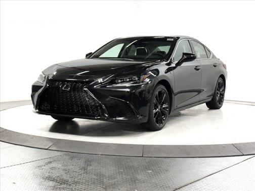 2025 Lexus ES 300h F SPORT Design