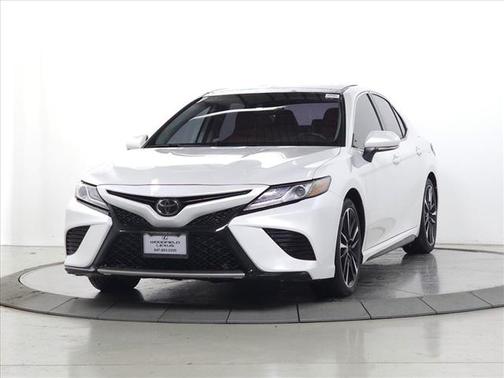 2020 Toyota Camry XSE