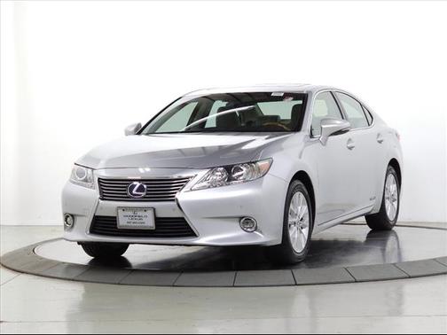 2015 Lexus ES 300h Base