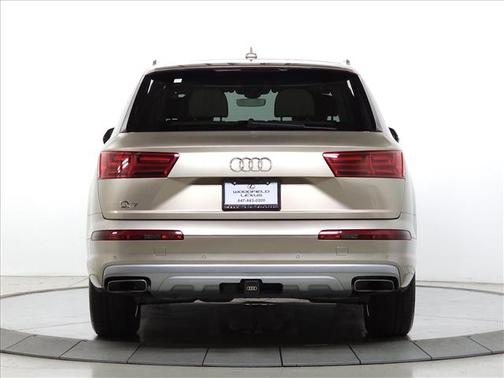 2019 Audi Q7 55 Premium Plus